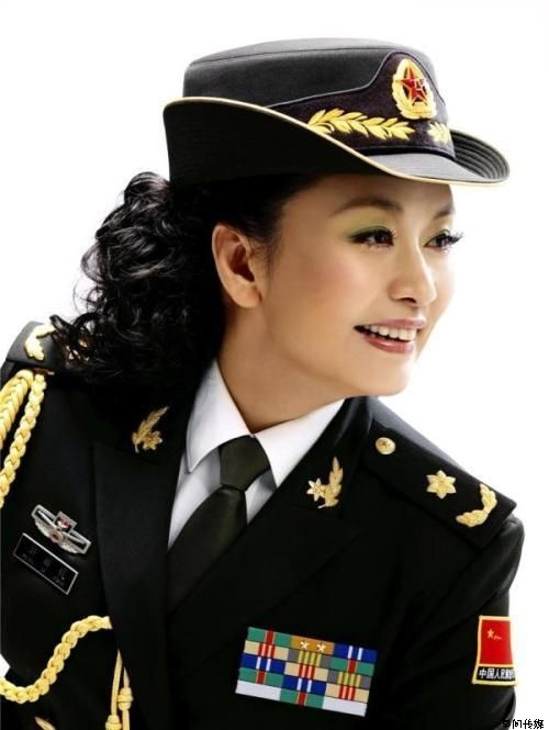 海外华人对中国第一夫人彭丽媛的期盼 海外华人对中国第一夫人彭丽媛的期盼